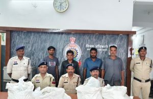 सक्ती पुलिस की बड़ी कार्रवाई : 160 लीटर अवैध महुआ शराब जप्त, 4 आरोपी गिरफ्तार