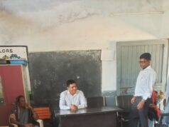 चोरभठ्ठी स्कूल में बच्चों से रूबरू हुए सभापति नूतनसिंह ठाकुर, बोले—स्थानीय भाषा के साथ अंग्रेजी शिक्षा भी जरूरी